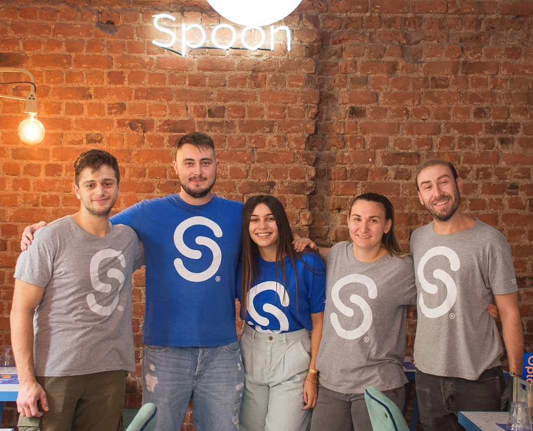 spoon-franchise-estiasi-mediterannean-spot