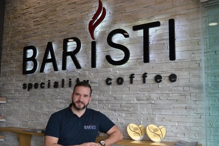 «Οι επαγγελματικοί μου στόχοι είναι συνυφασμένοι με τα Baristi Speciality Coffee»