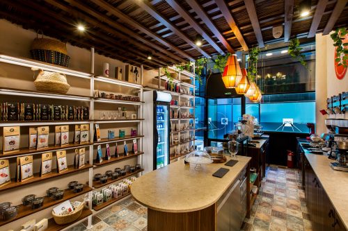 Το Café Femenino στηρίζει τις γυναίκες παραγωγούς καφέ και πρωτοπορεί στο franchising