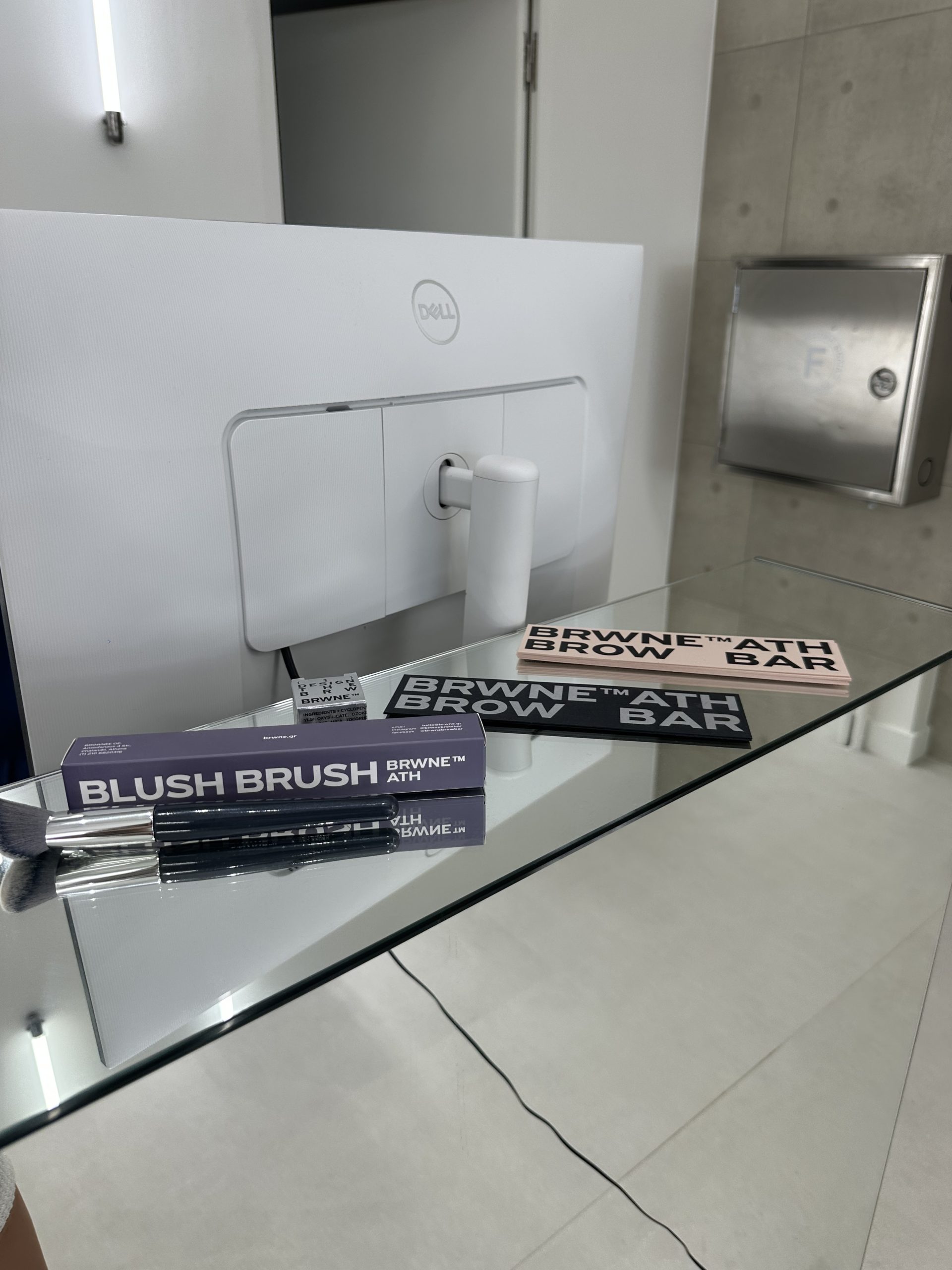 brwne brow bar