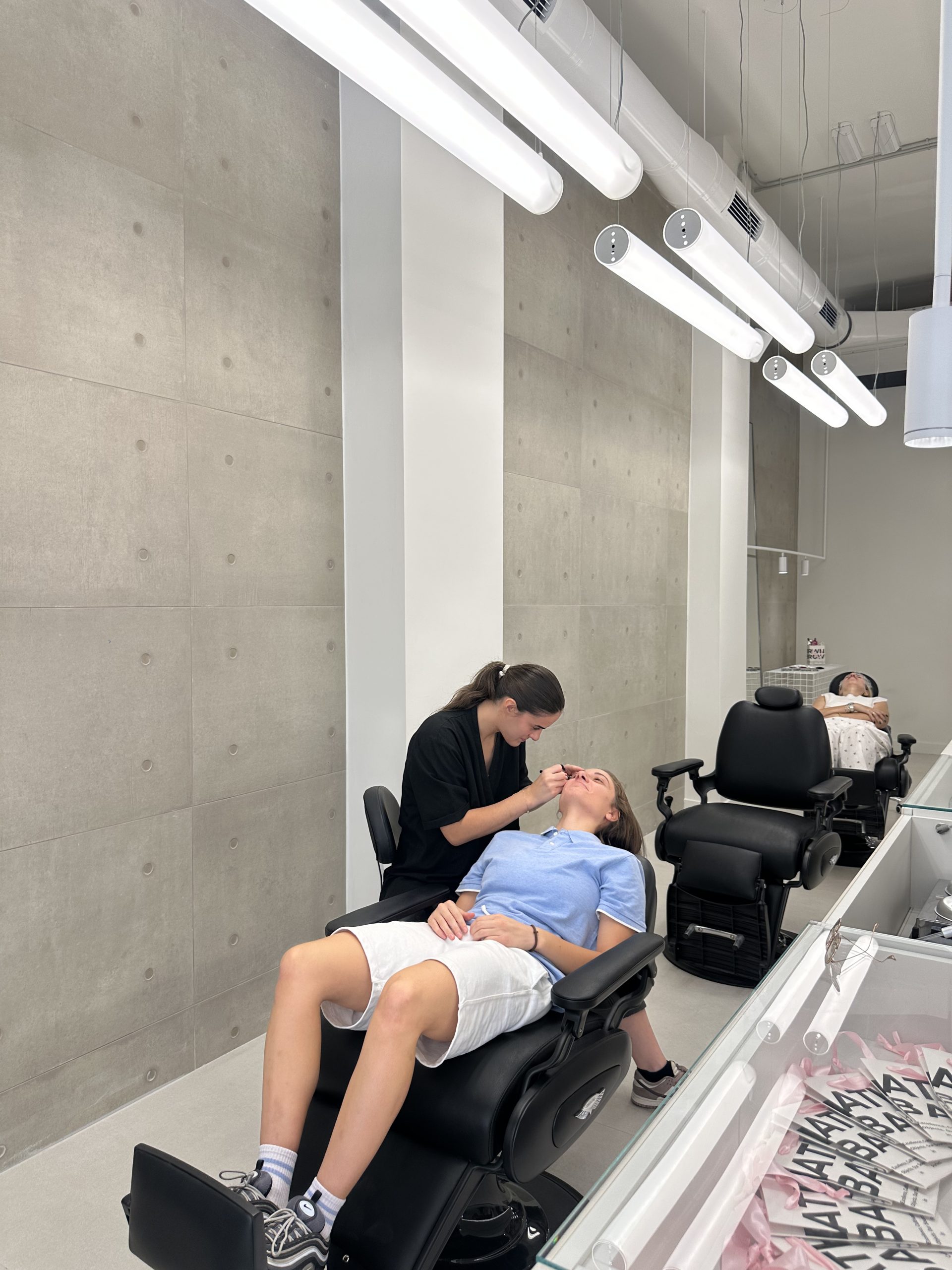 brwne brow bar