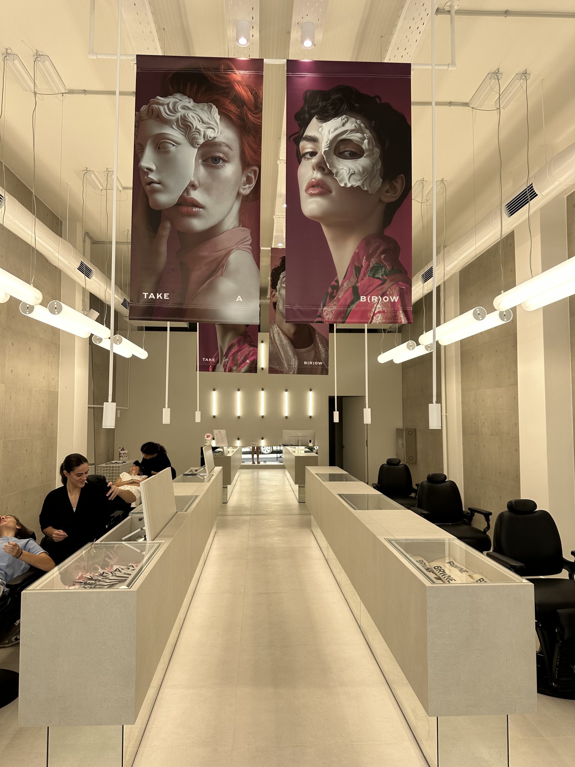 brwne brow bar